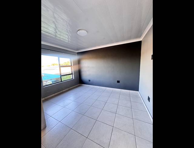 4 BEDROOM FREESTANDING FOR SALE IN MINERALIA